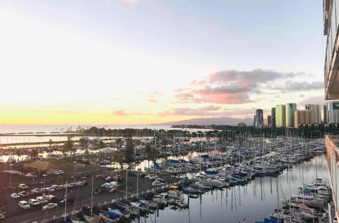 New Aloha Waikiki Ilikai Hotel Condo Free Parking Honolulu Exterior photo